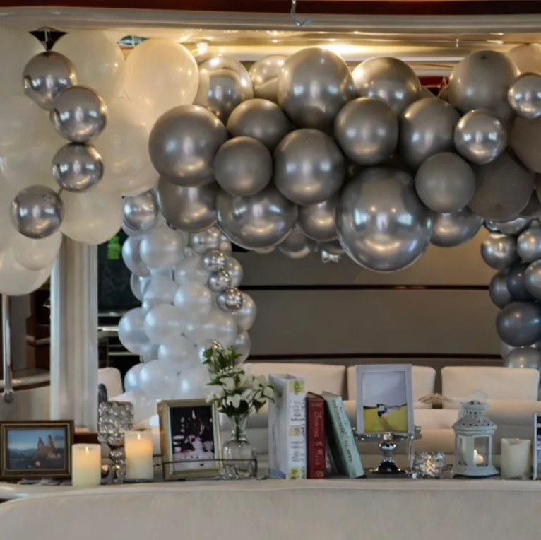 Decorations & Setup