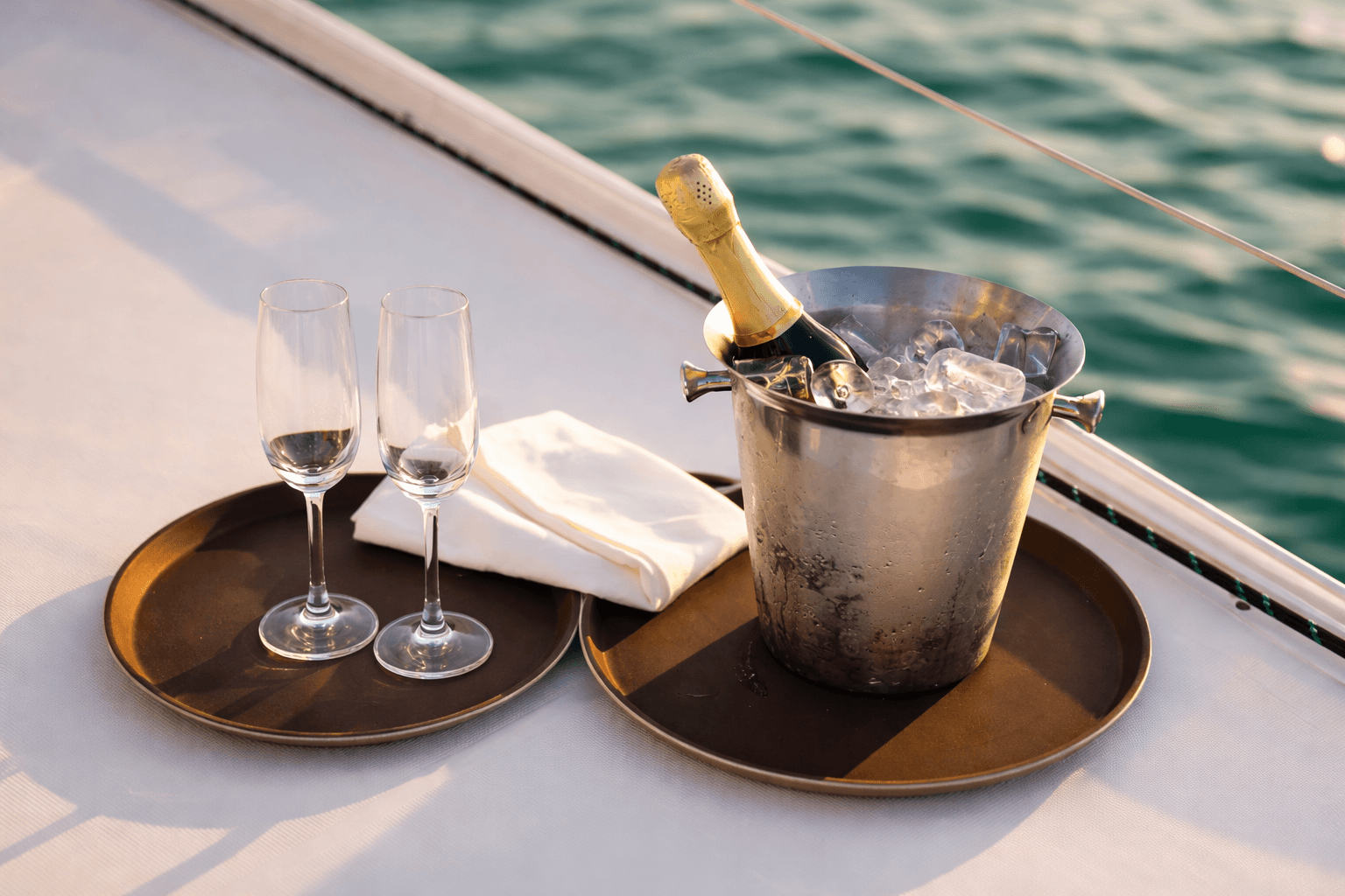 Alcohol & Beverage Service