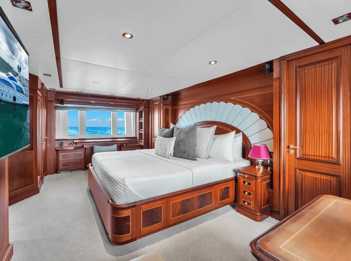 Azimut 105 FT - Photo 34