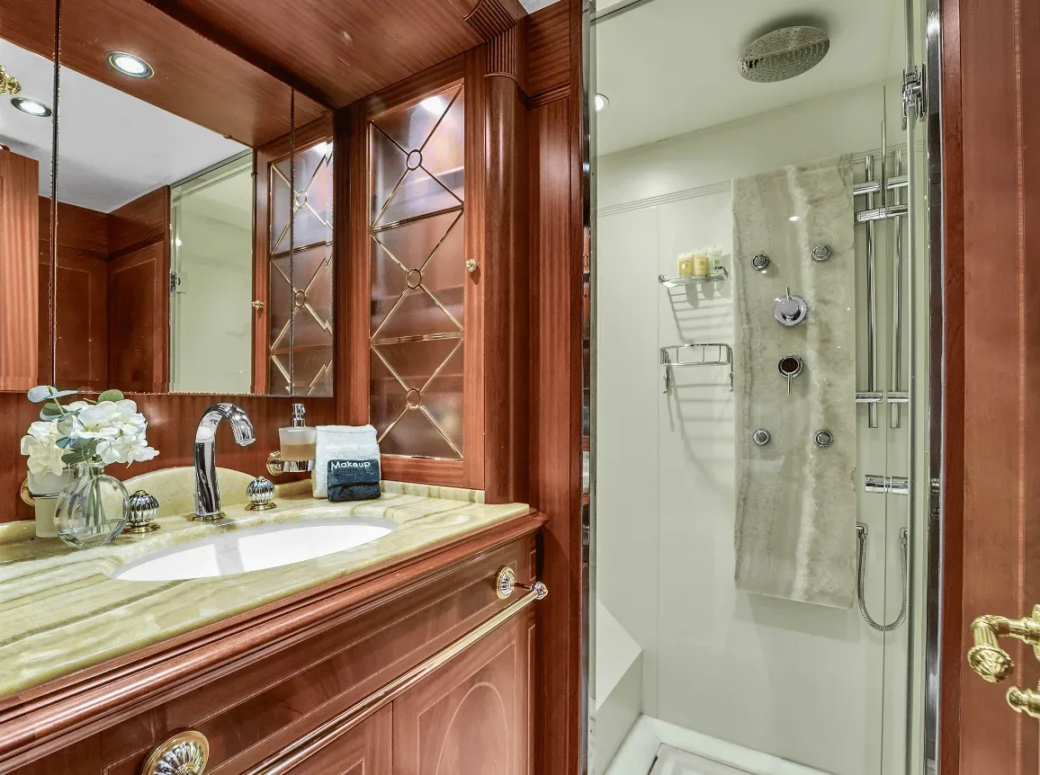 Azimut 105 FT - Photo 42