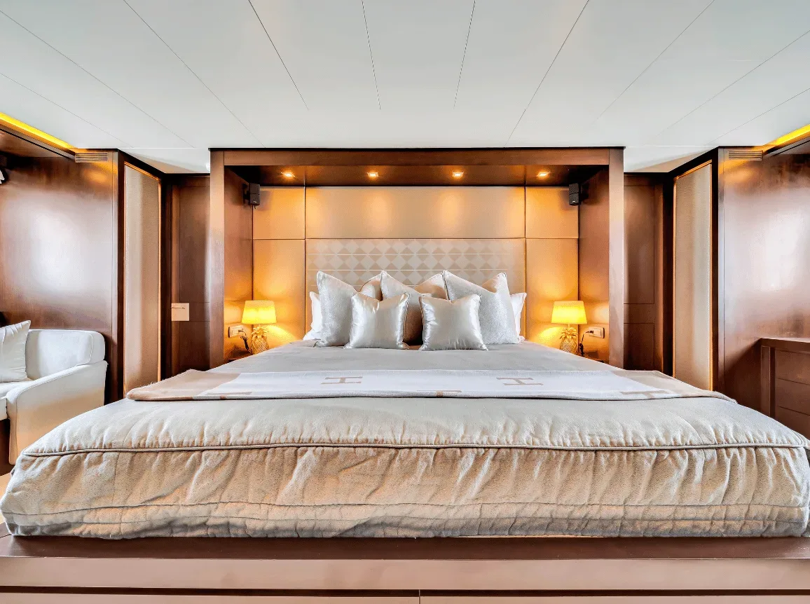 Azimut 116 FT - Photo 29