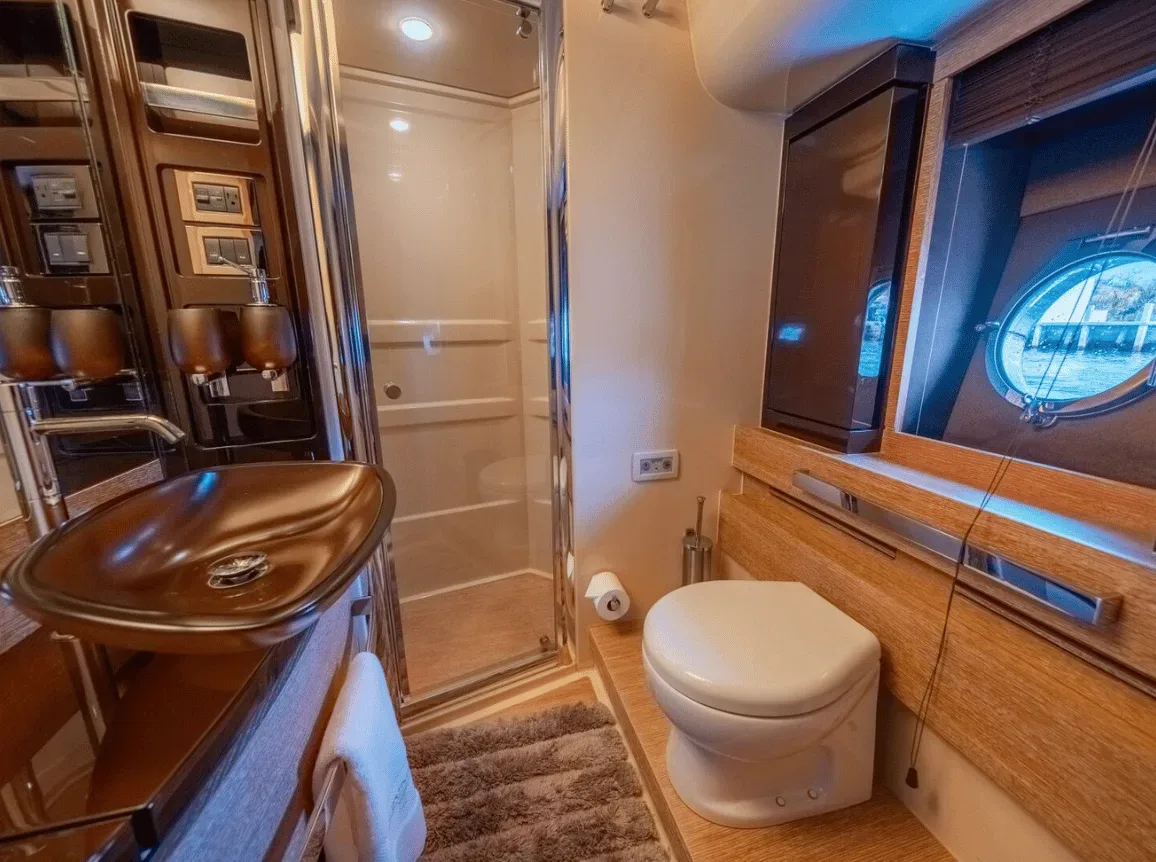Azimut 66 FT - Photo 19