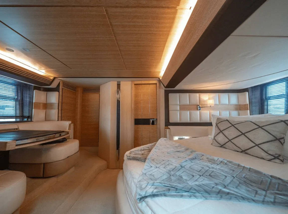 Azimut 66 FT - Photo 23