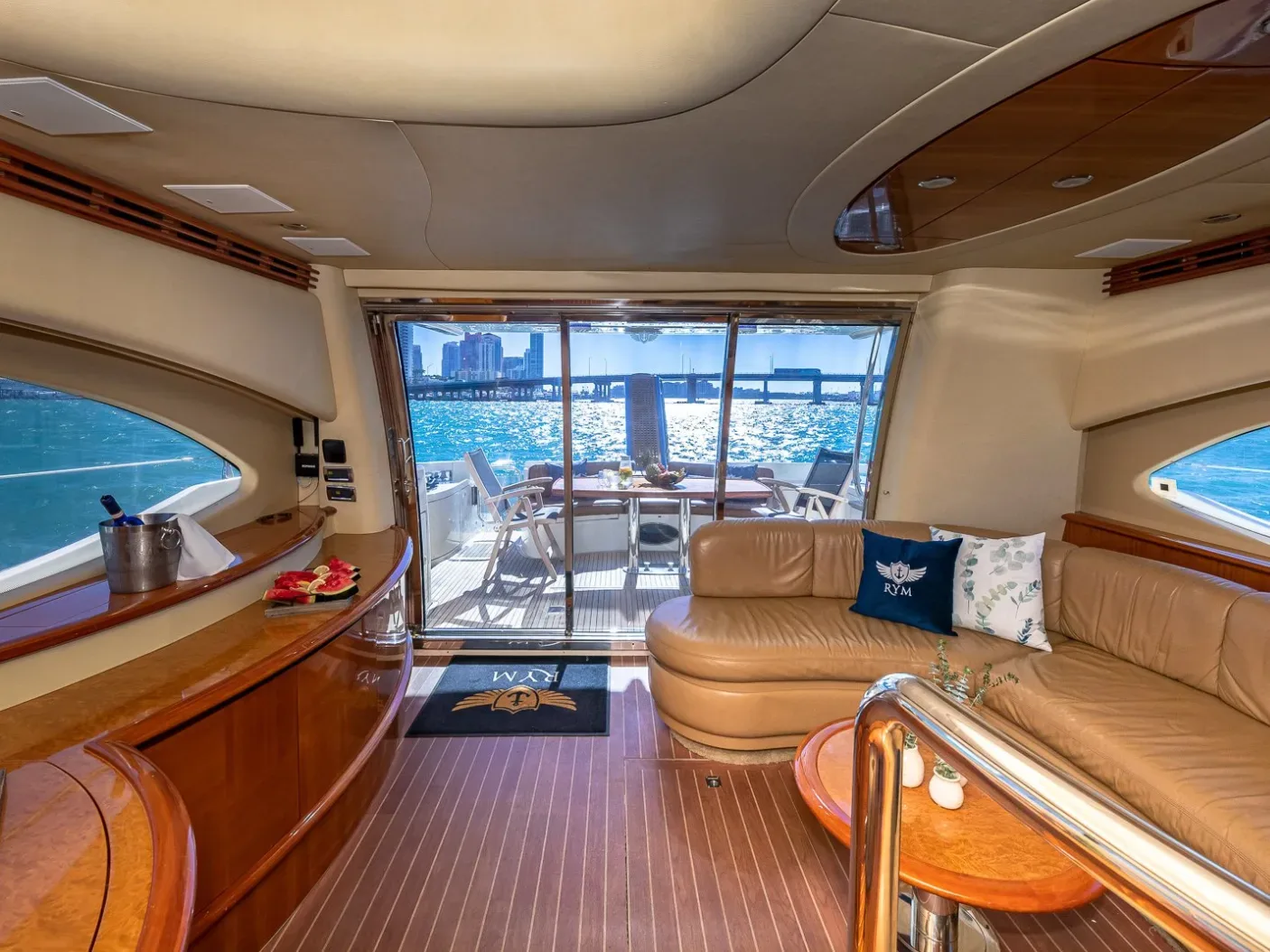 Azimut Fly 65 FT - Photo 15