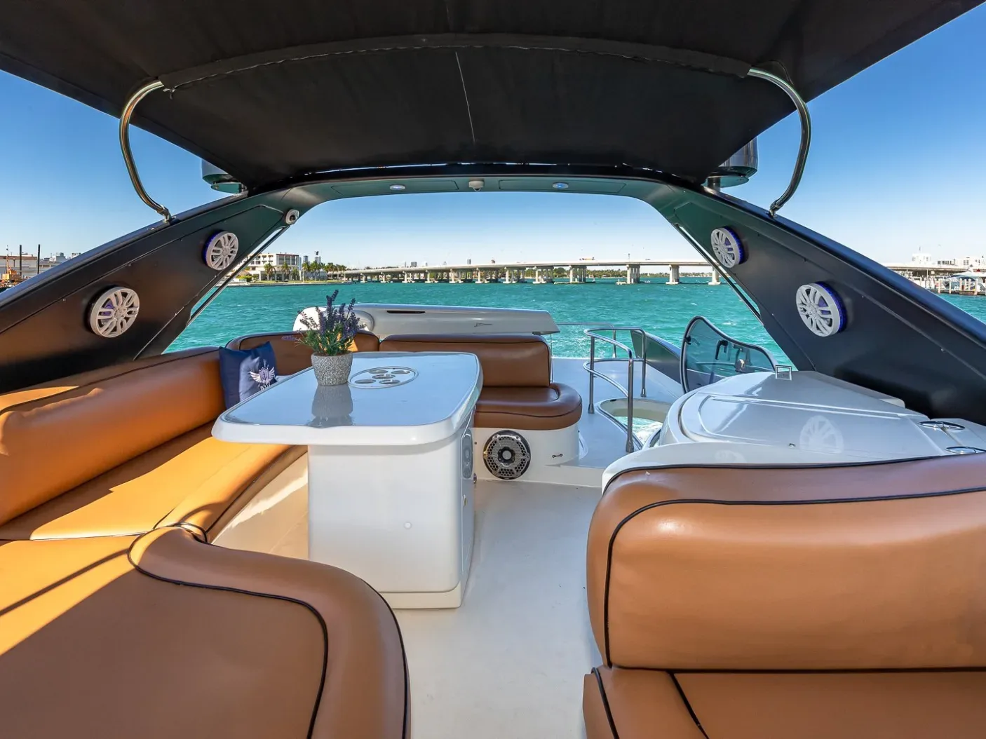 Azimut Fly 65 FT - Photo 9