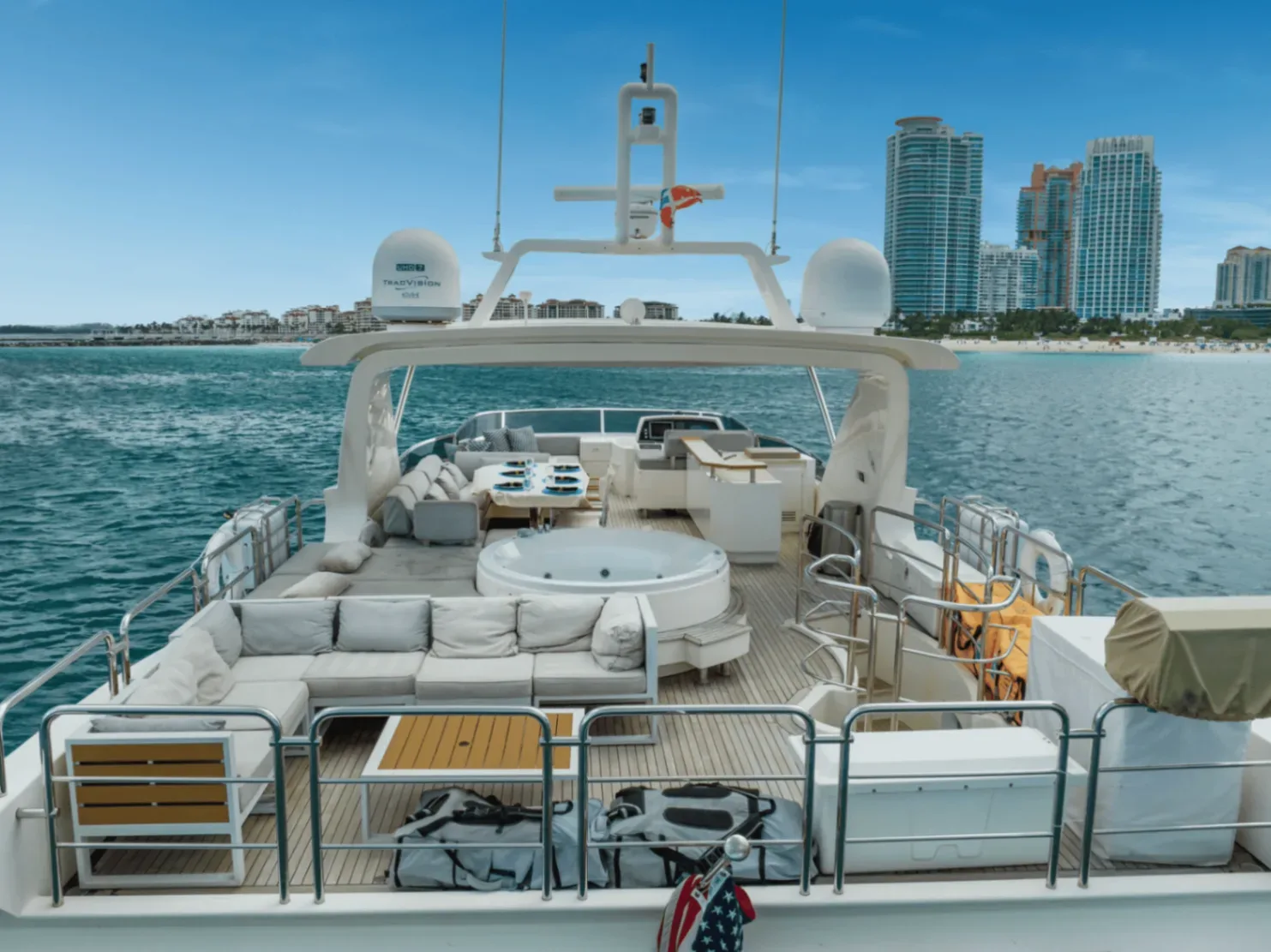 Azimut Sky 84 FT - Photo 3