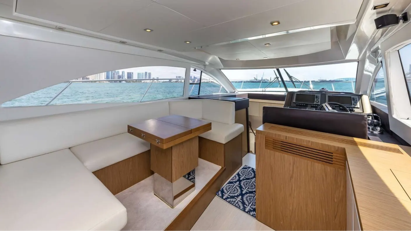 Beneteau Fly 52 FT - Photo 7