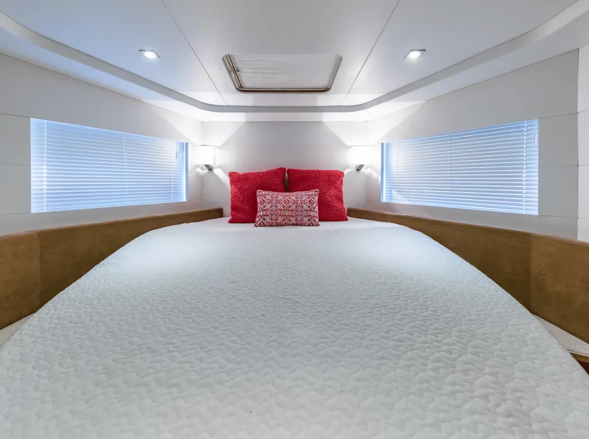 Beneteau Fly 52 FT - Photo 10