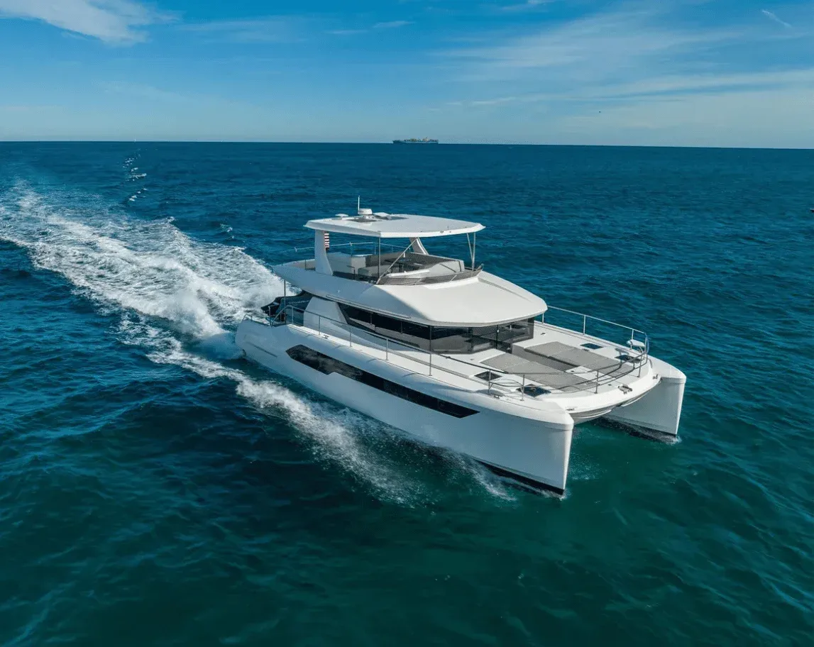 Sunset catamaran Miami sailing