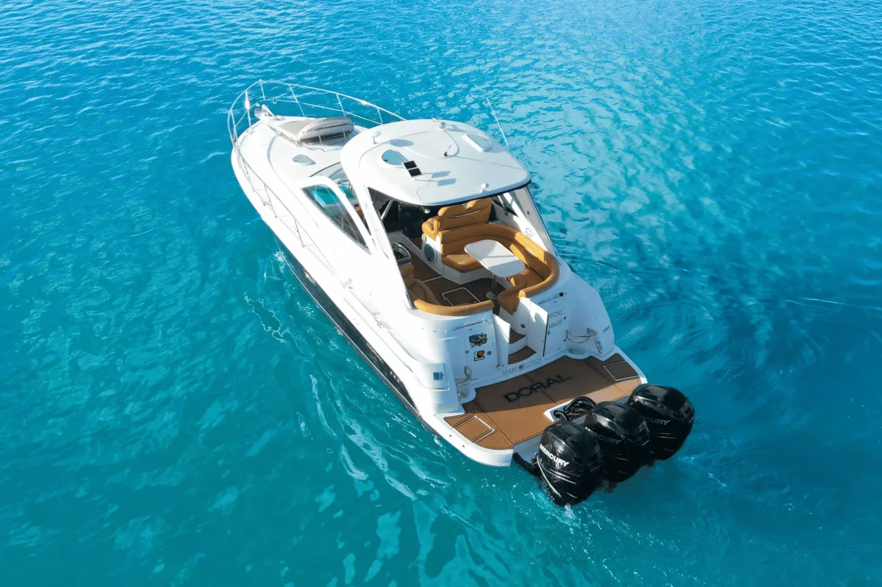 Doral Hawaii 42 FT - Photo 2