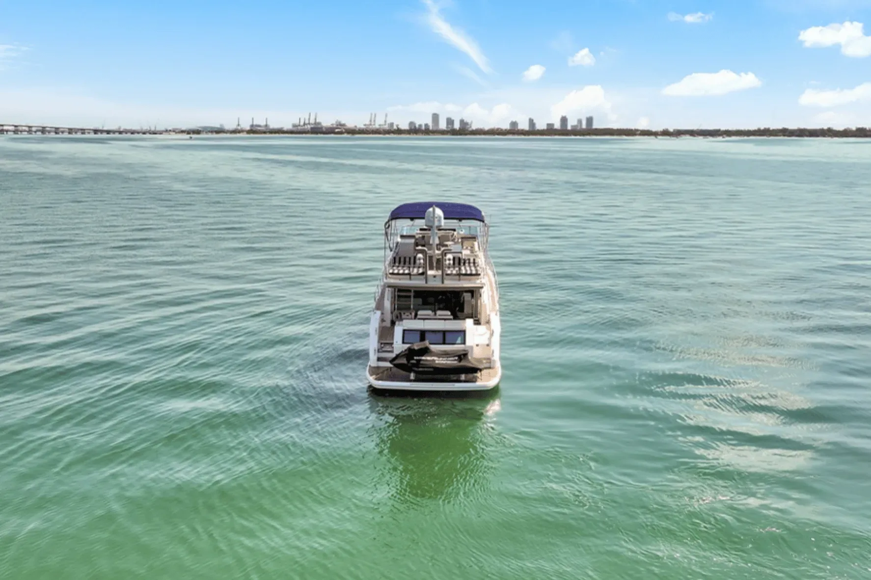 Fairline Squadron 70 FT - Photo 3
