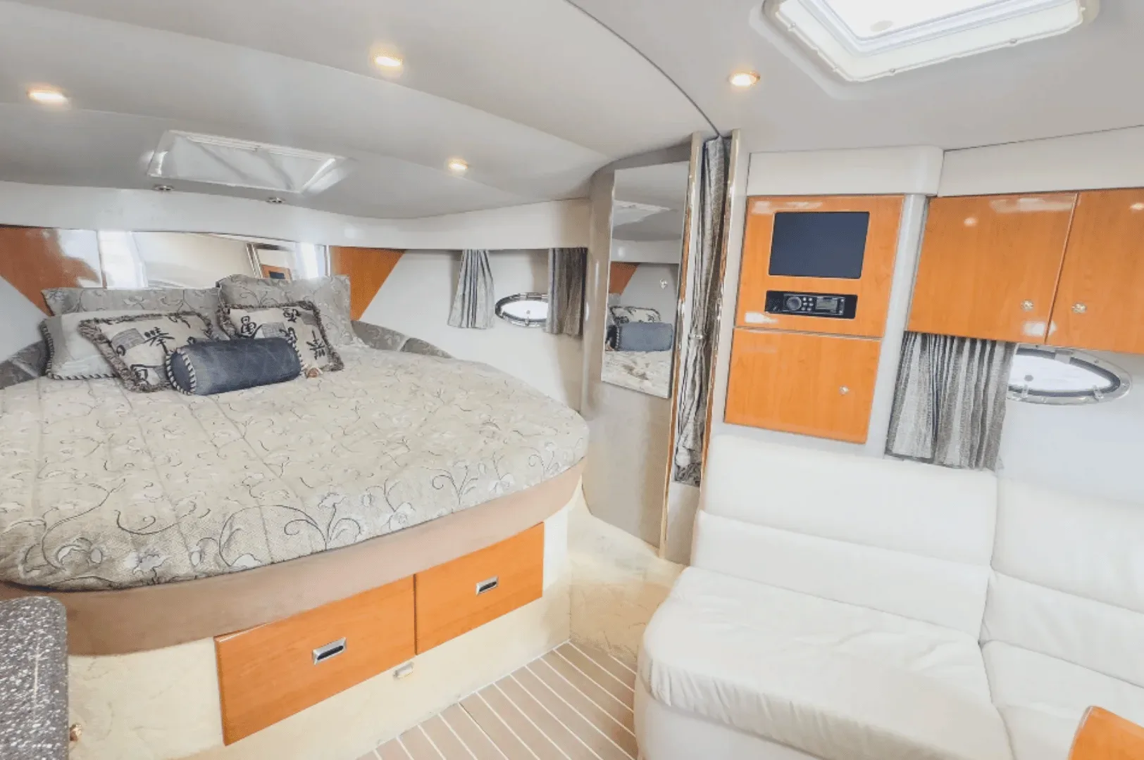 Formula 40 FT - Photo 8