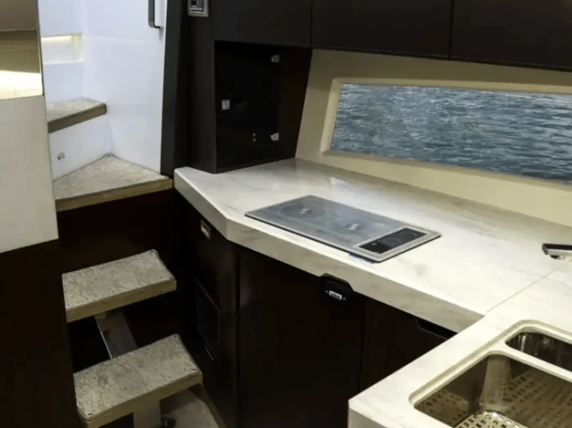 Galeon 45 FT - Photo 8