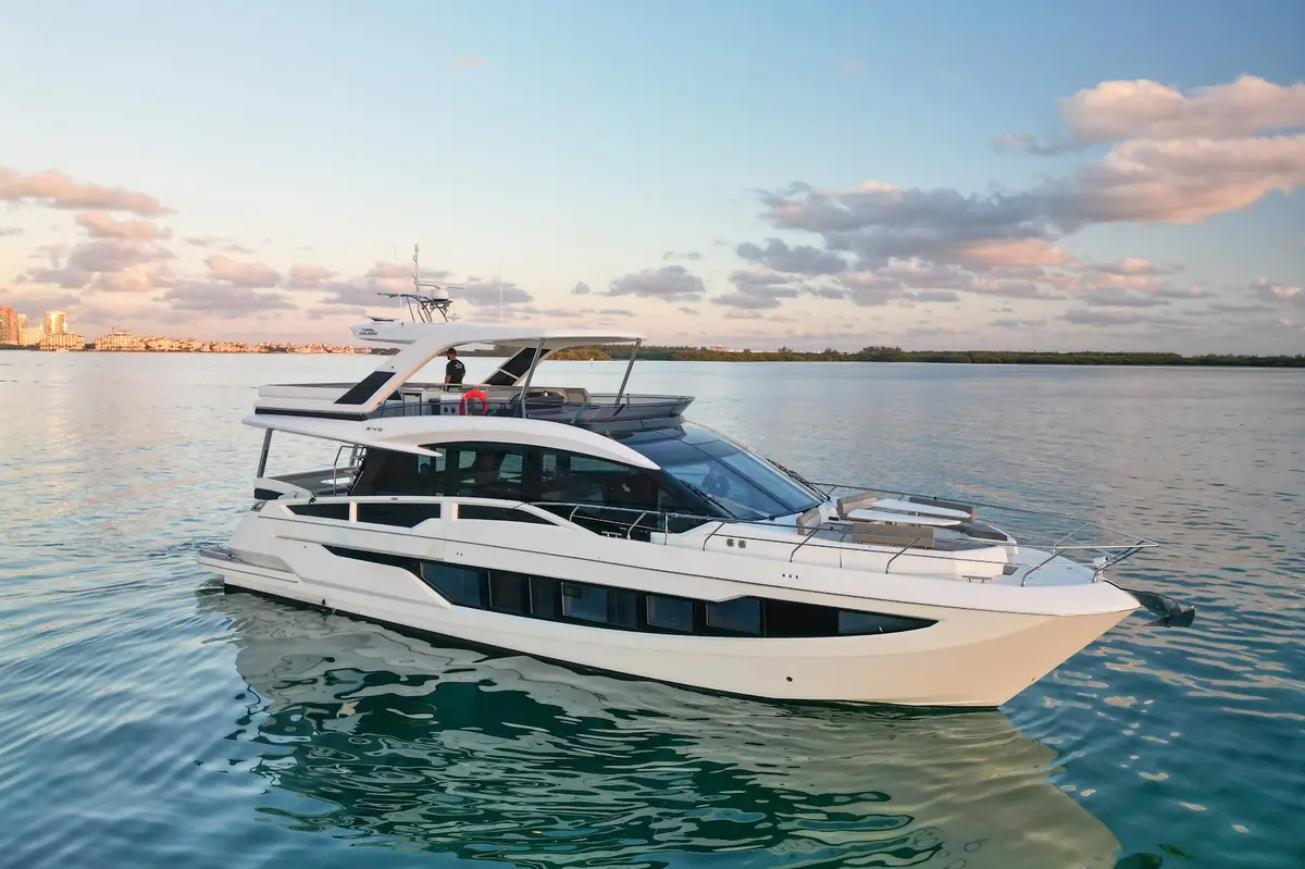 Galeon 68ft