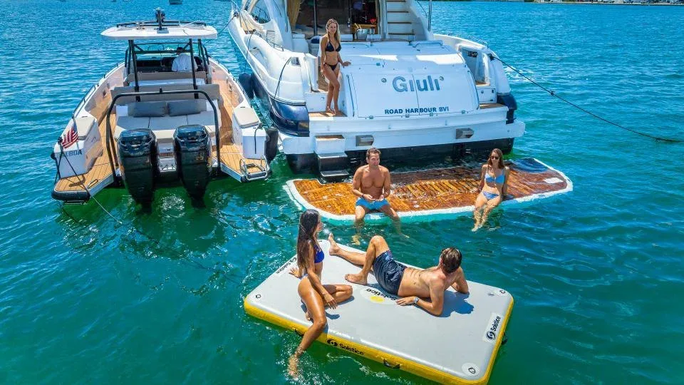 Group yacht charter Miami, private group charters on Biscayne Bay