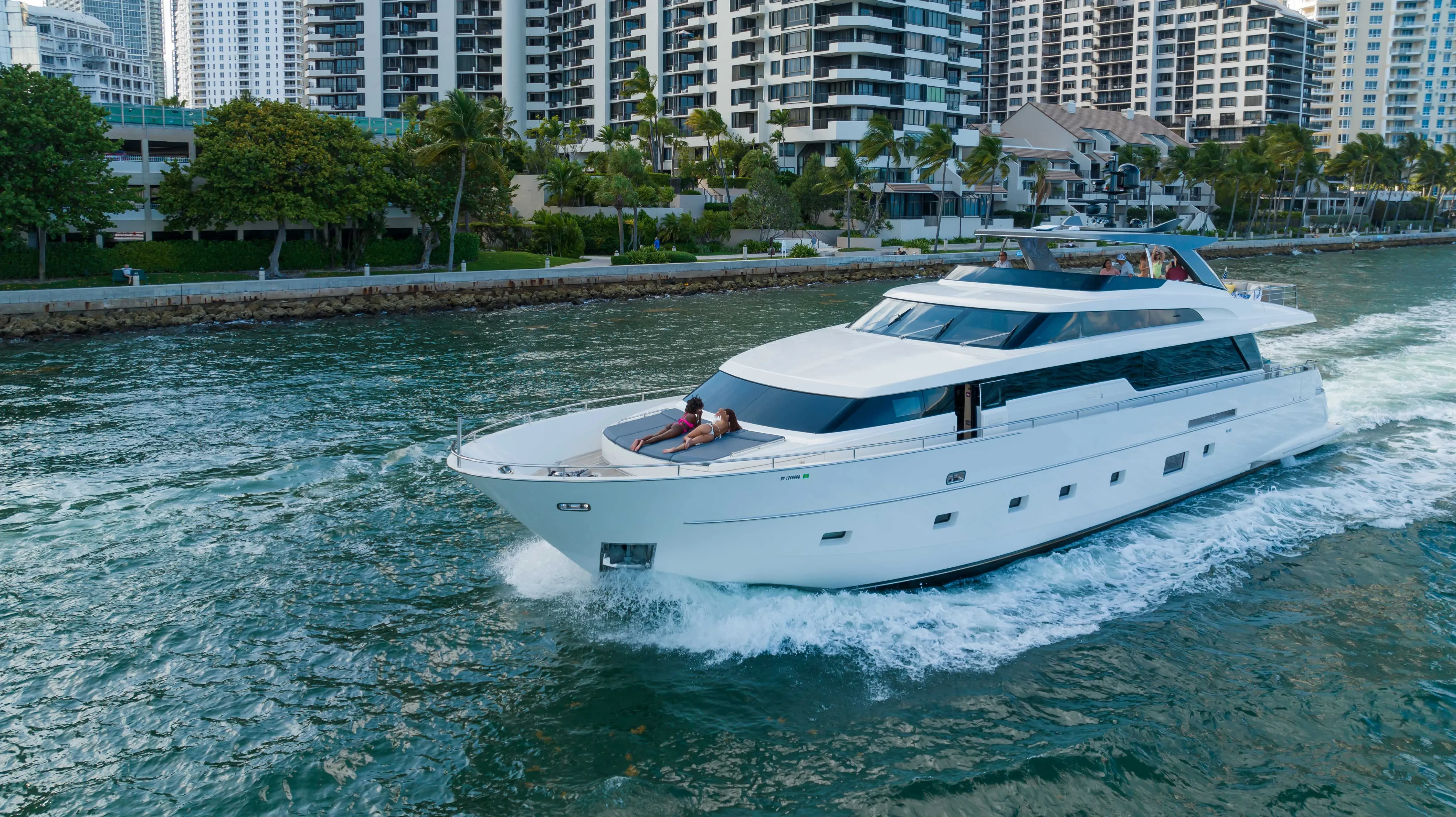 Luxury Yacht Charter