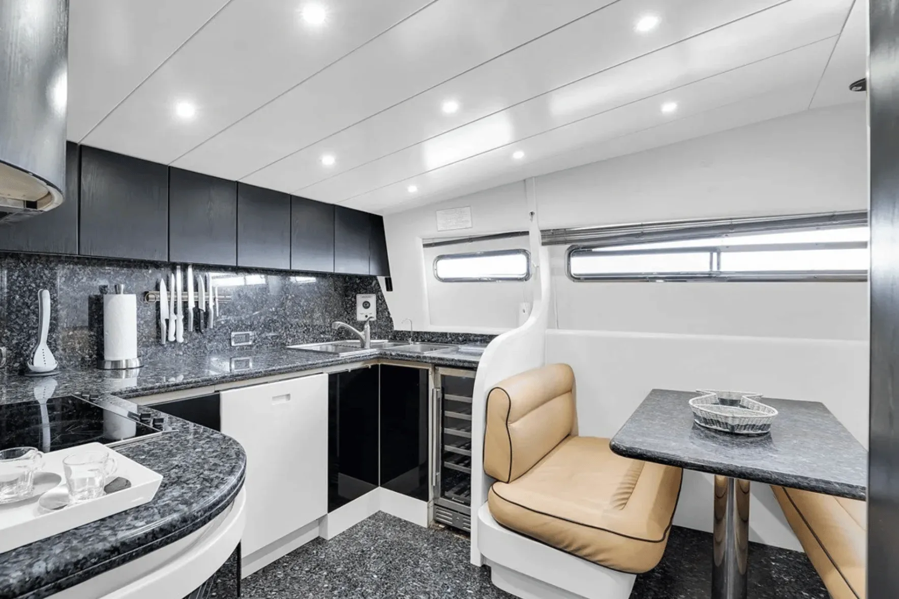 Maiora 110 FT - Photo 12