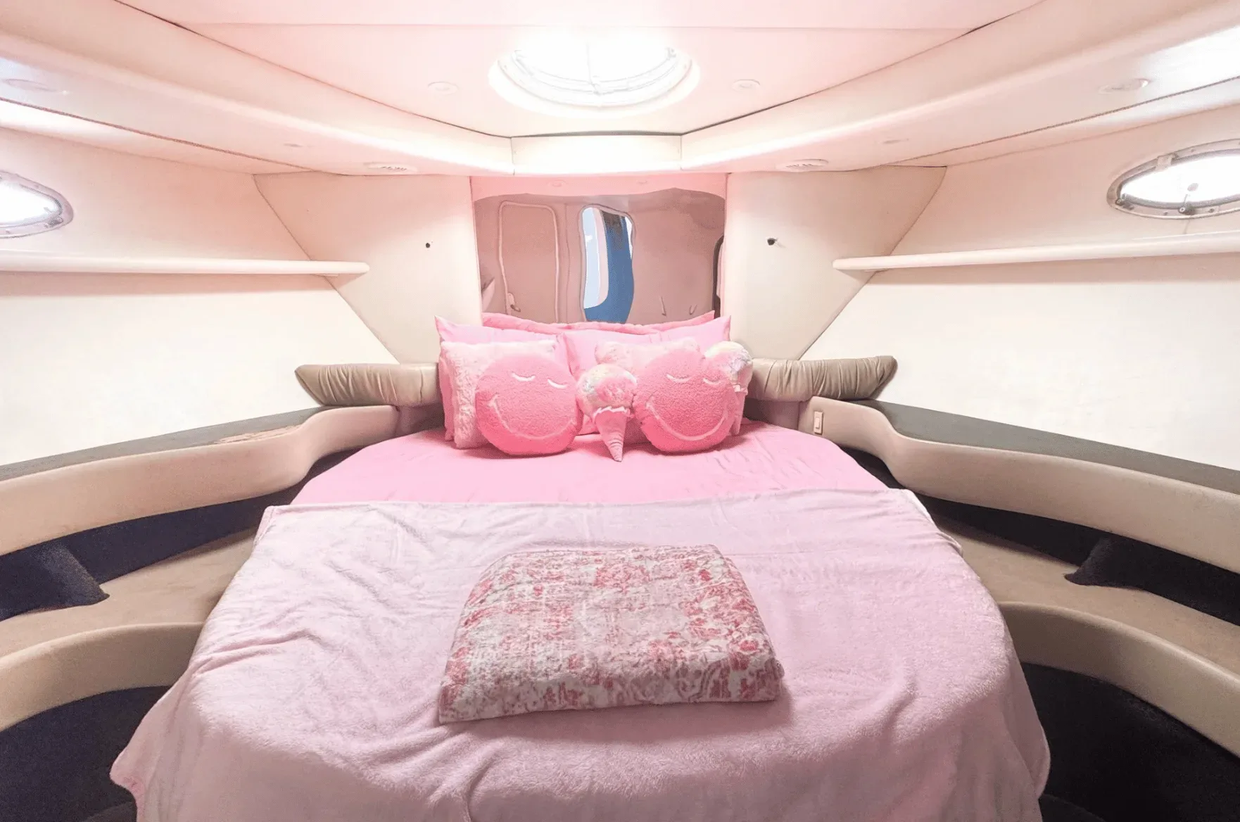 Maxum 46 FT - Photo 10