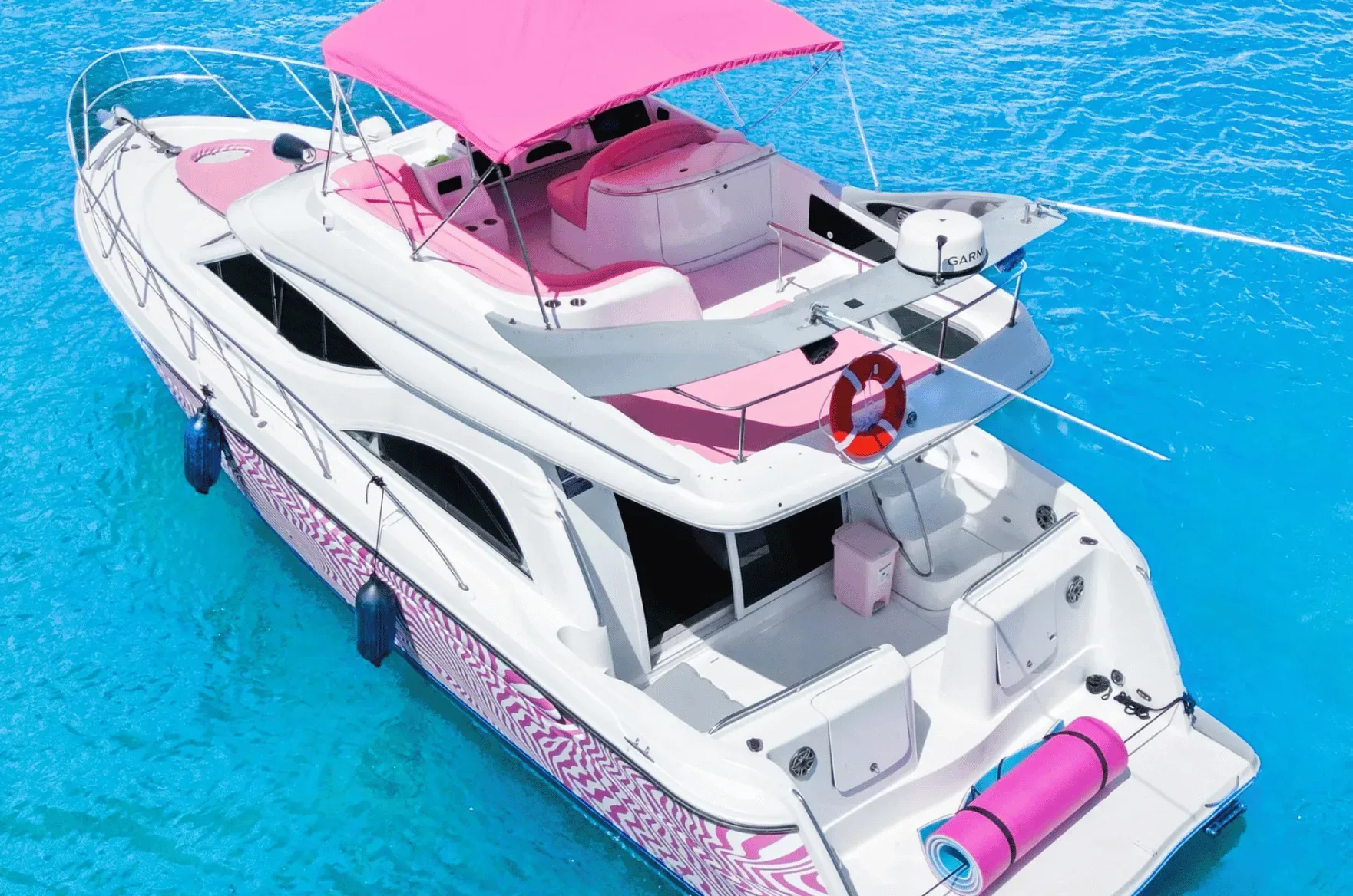 Maxum 46 FT - Photo 2