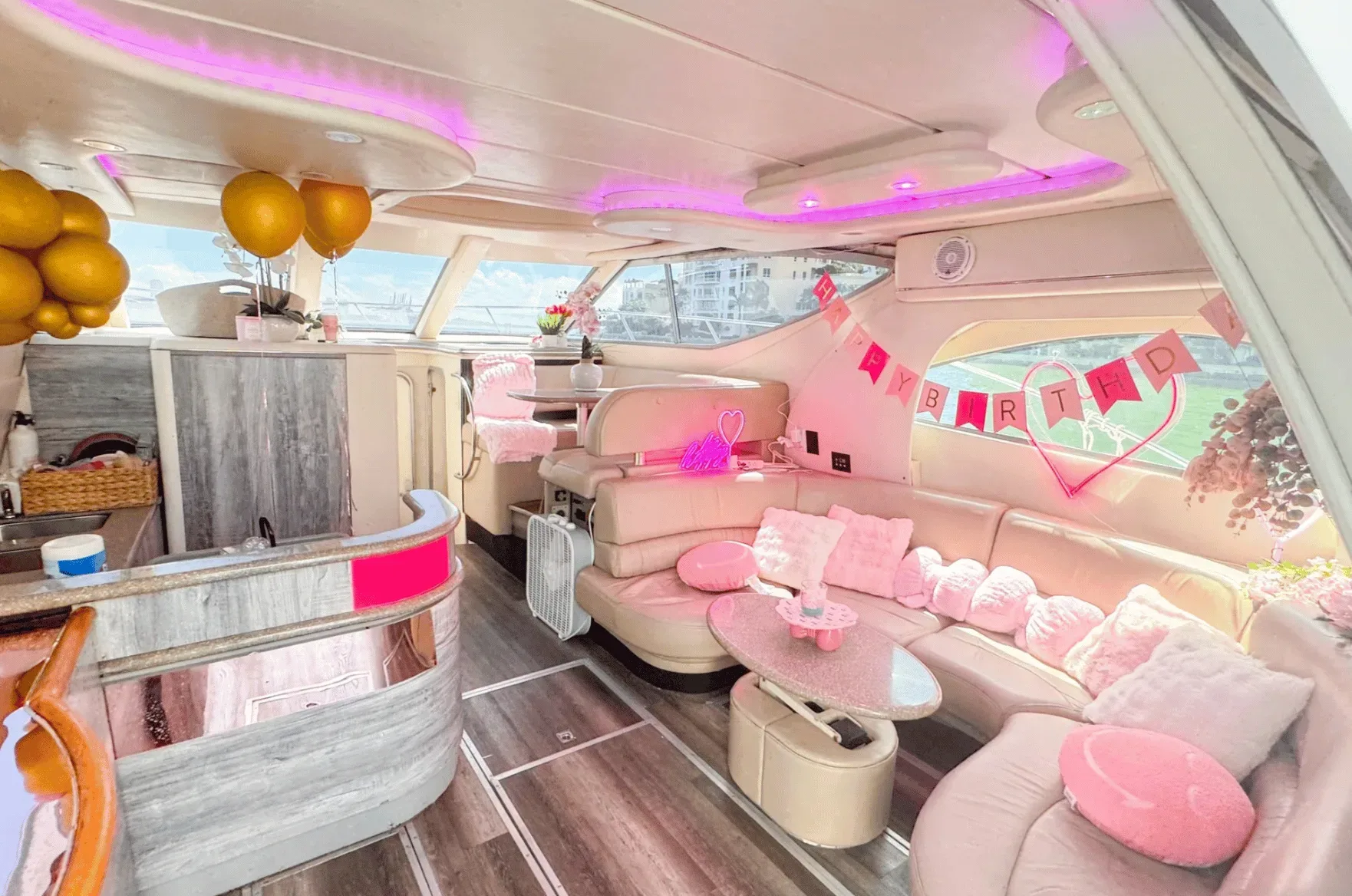 Maxum 46 FT - Photo 9