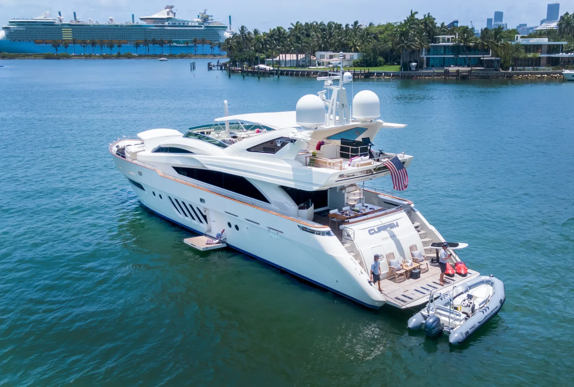 Weekly yacht rental Miami private motor yacht fleet 40 to 105 feet