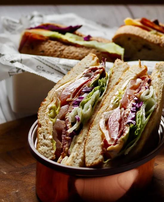 Sandwiches & Wraps