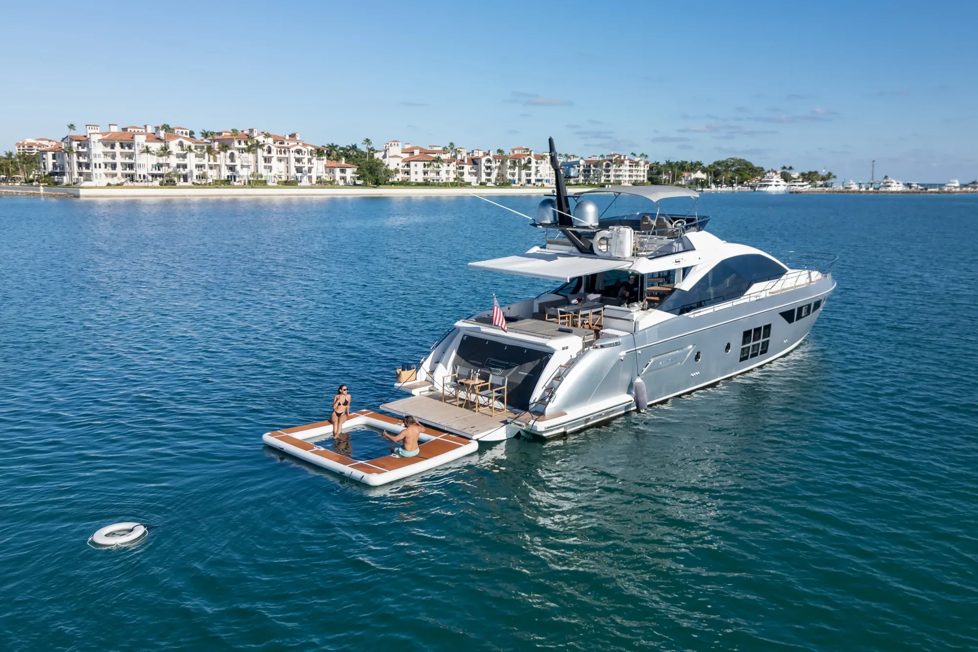 Palmetto Bay yacht rental Biscayne Bay Miami