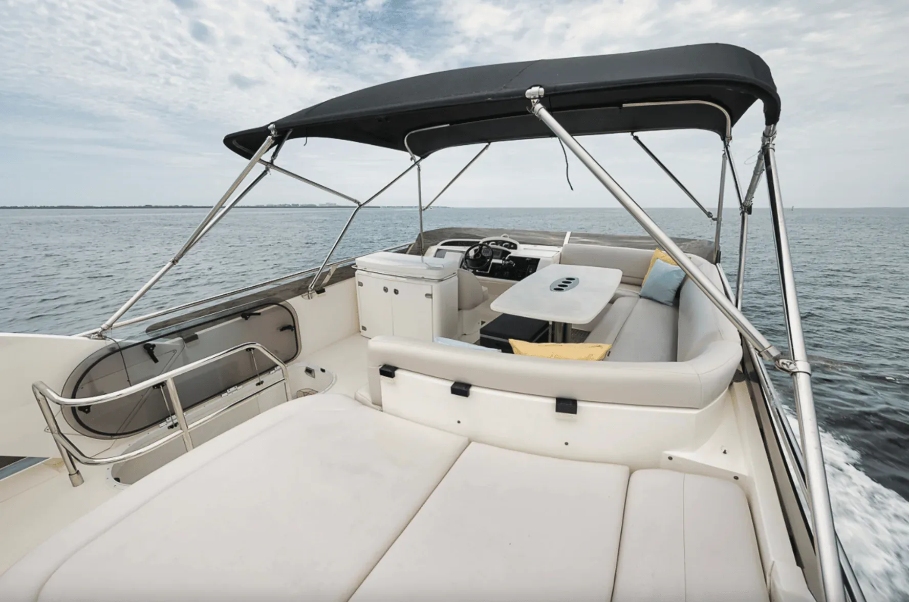 Princess Flybridge 50 FT - Photo 5