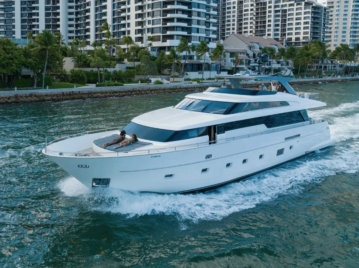 San Lorenzo 97 FT - Photo 3