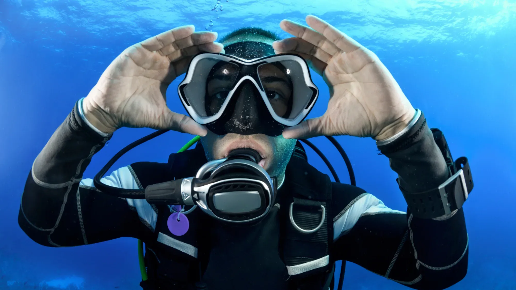 Miami scuba diving tours on Biscayne Bay