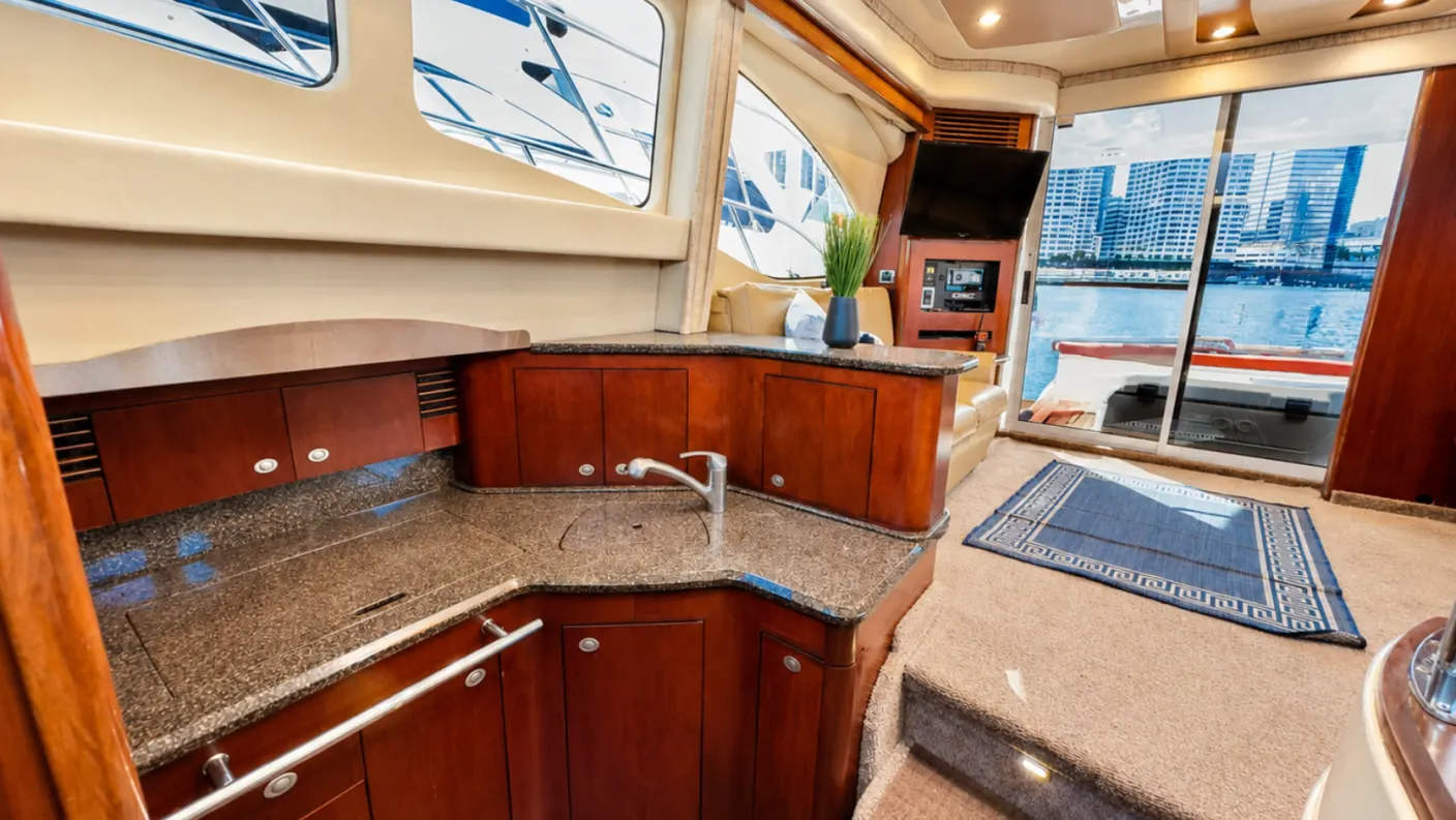 Sea Ray 50 FT - Photo 8