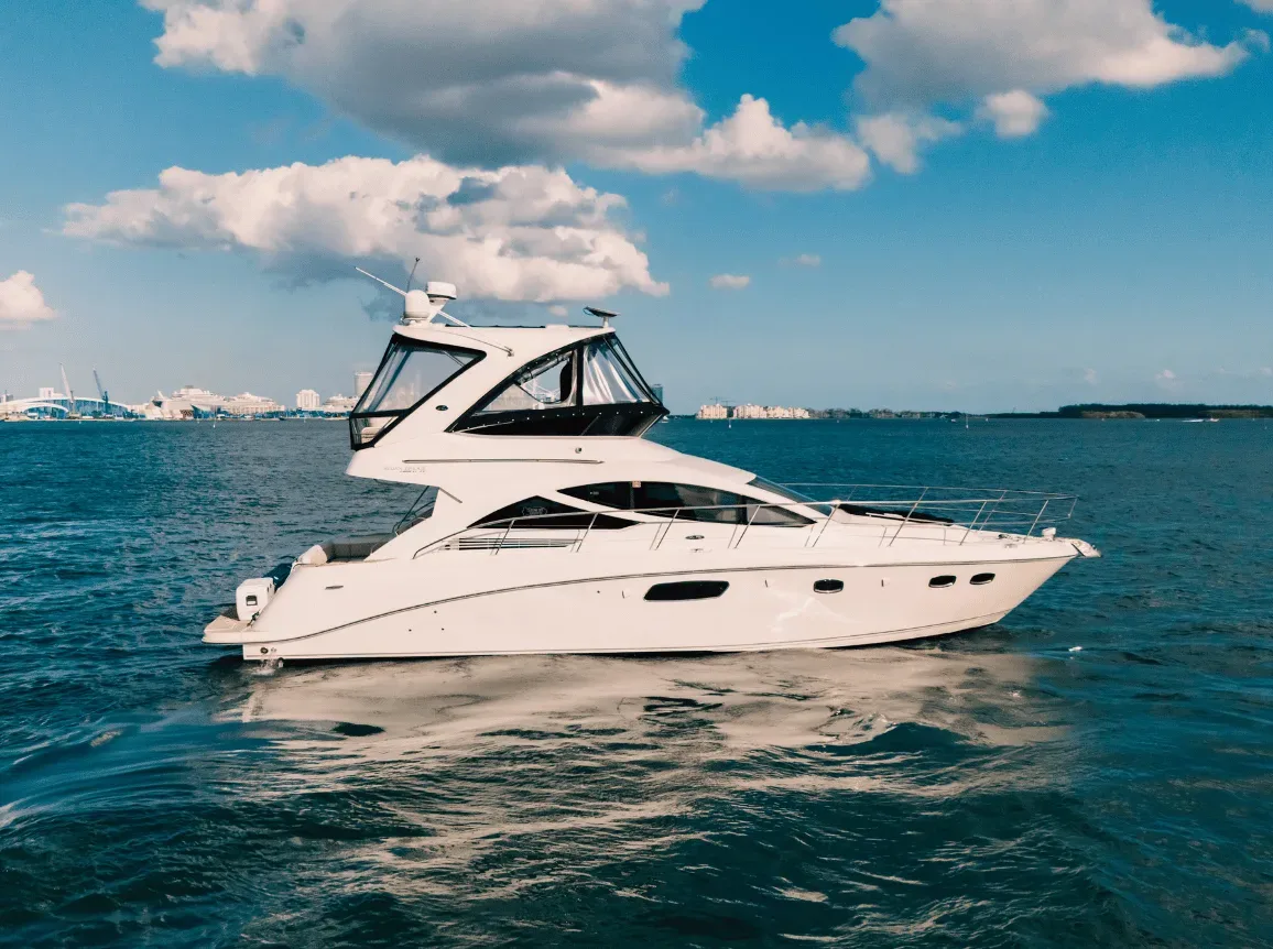 Sea Ray Fly 50 FT - Photo 3