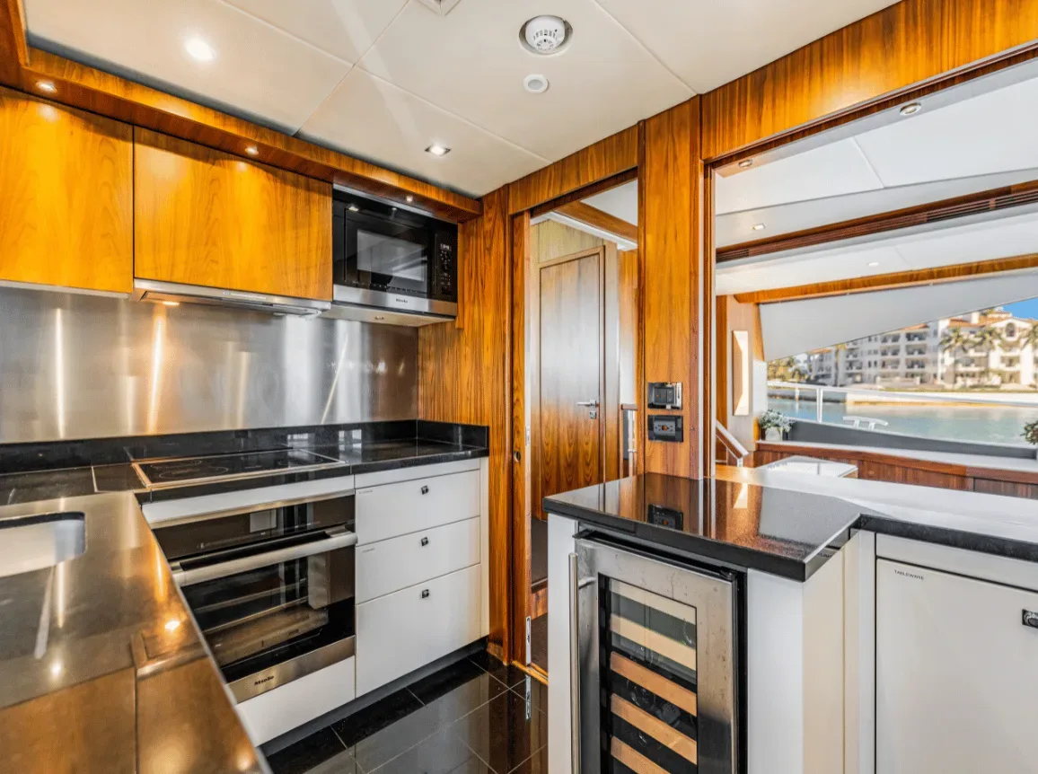 Sunseeker 96 FT - Photo 27
