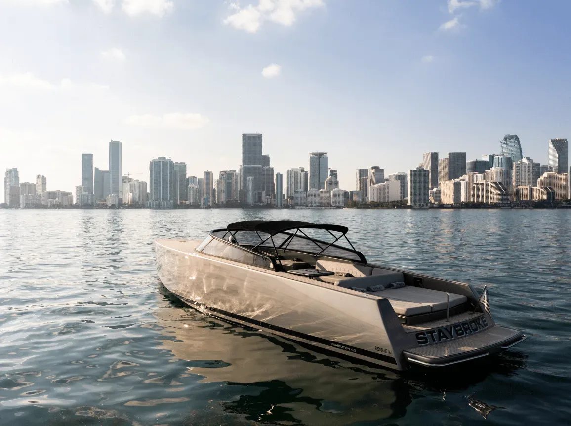 Small yacht rental Miami 26 to 50-foot private boat charter fleet