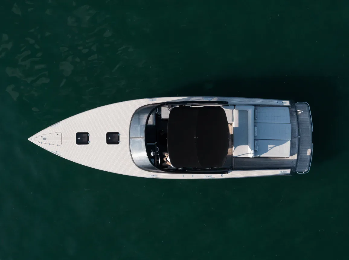VanDutch 40 FT - Photo 4