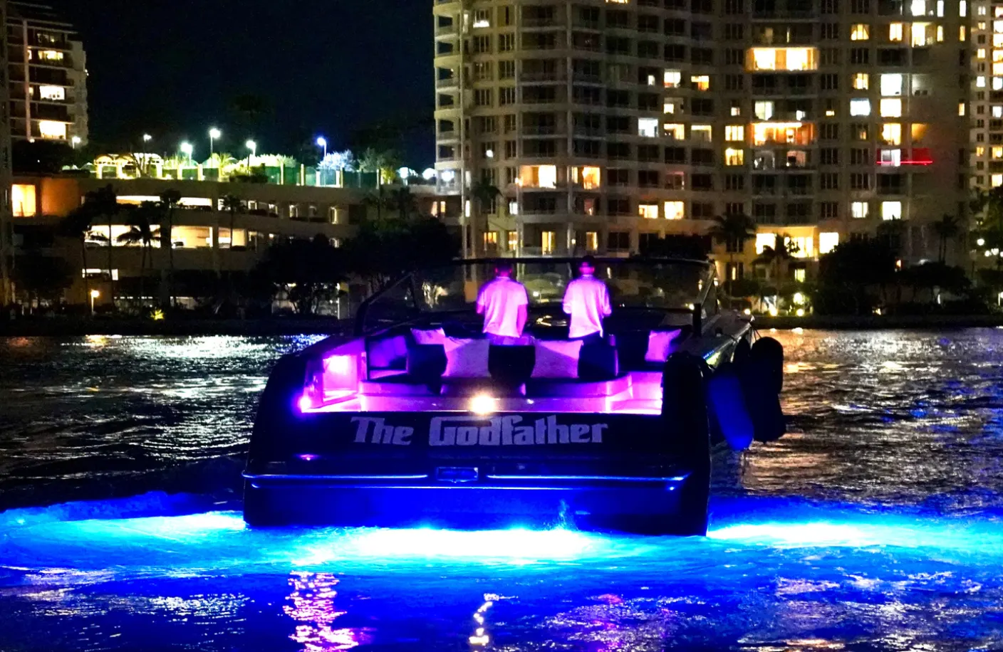 VanDutch 55 FT - Photo 7